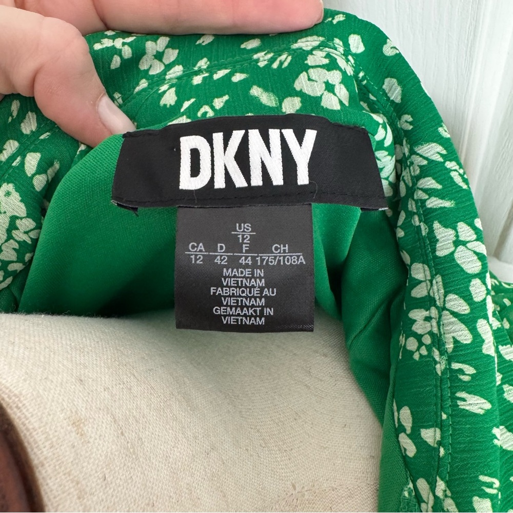 NWT DKNY Green and White Floral Midi Dress - Picture 9 of 10